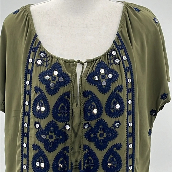 Tory Burch Camille Silk Embroidered Peasant Blouse in Green & Navy - Size 6 - Picture 4 of 8